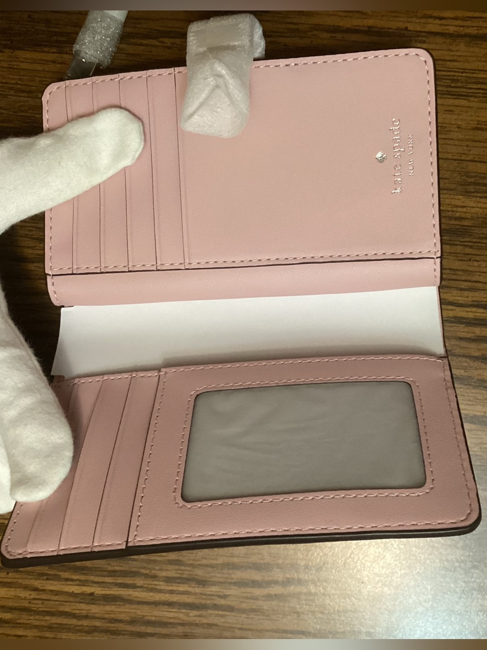 Kate Spade Medium Bifold Wallet in Tutu Pink, NWT - Picture 4 of 4